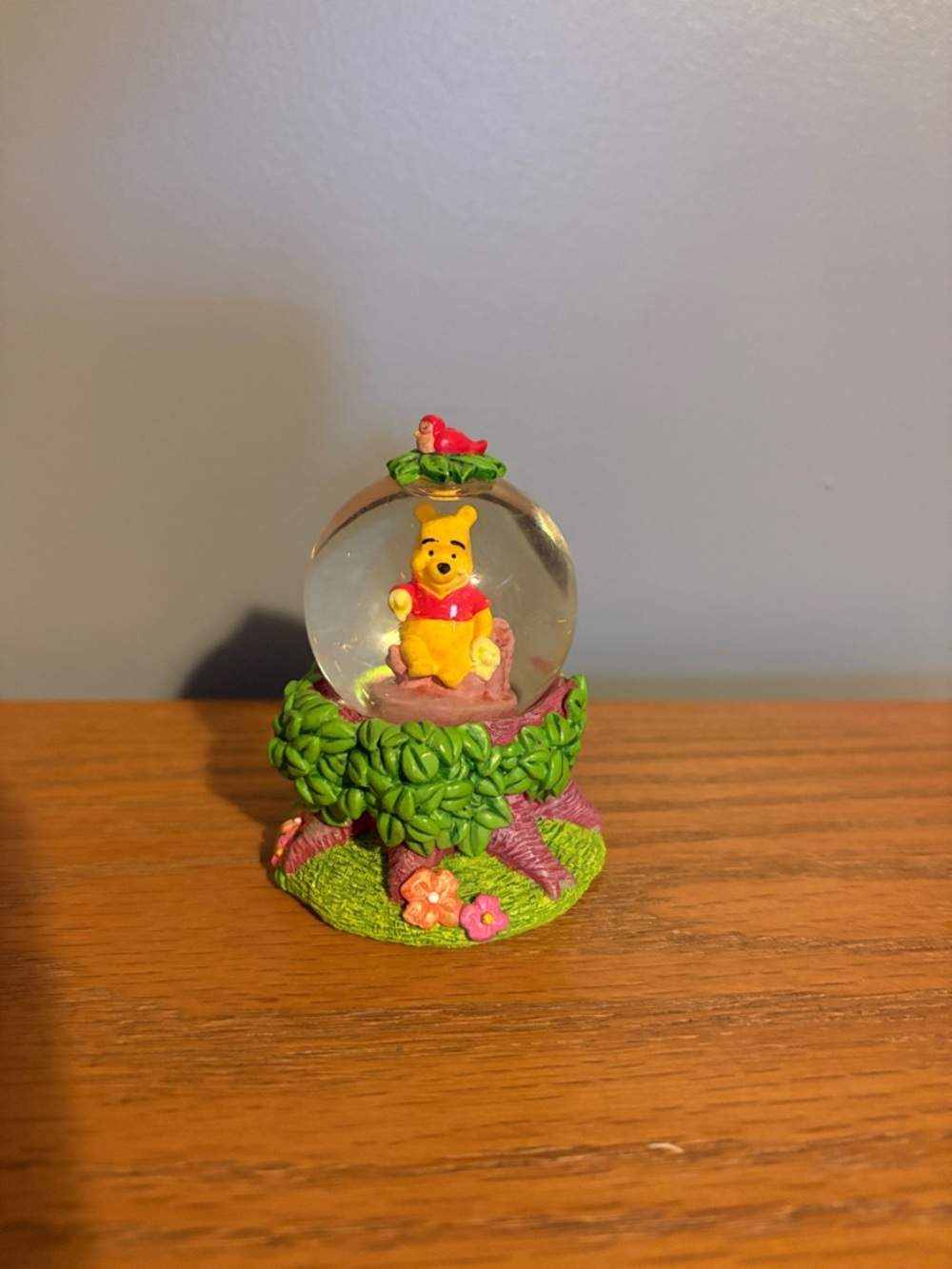 Disney Winnie the Pooh Figurine Mini Snow Globe - Yellow, Red & Green